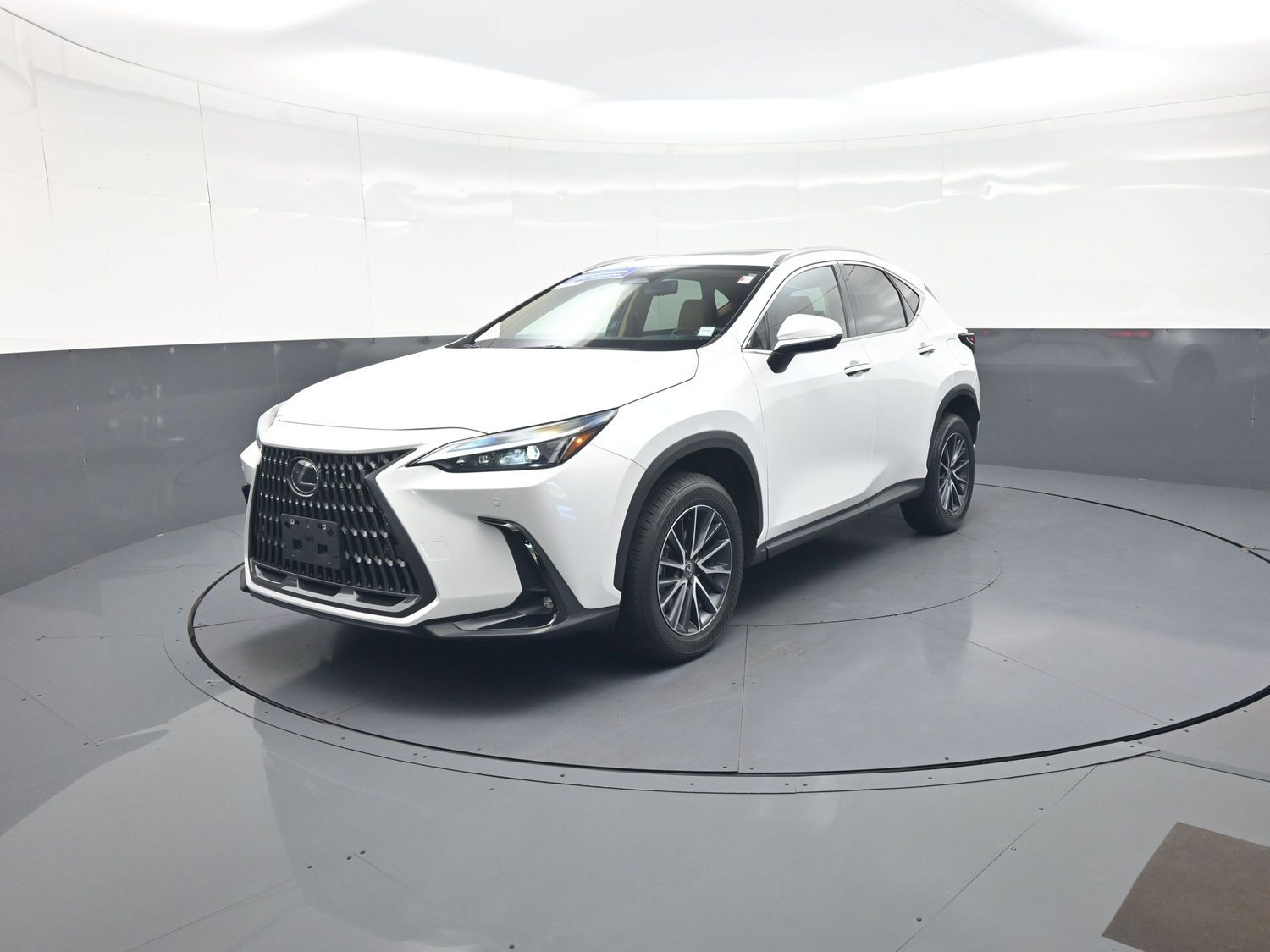 Used 2024 Lexus NX 350 AWD image 7