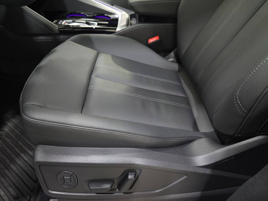New 2026 Audi Q5 Premium Plus AWD/4WD image 28