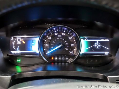 Used 2018 Ford Explorer XLT w/ Equipment Group 202A image 21