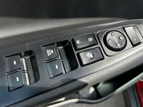 Used 2019 Hyundai Tucson SE FWD image 17
