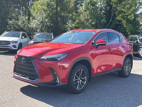 Used 2025 Lexus NX 250 FWD w/ Cold Area Package image 5