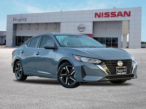 Certified 2024 Nissan Sentra SV image 1