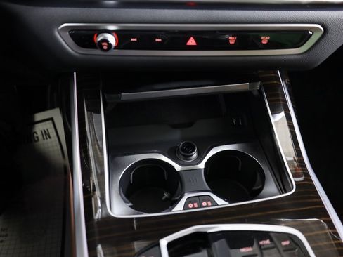 Used 2026 BMW X7 M60i image 22