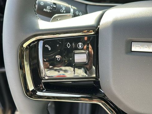 New 2026 Land Rover Range Rover Evoque S image 13