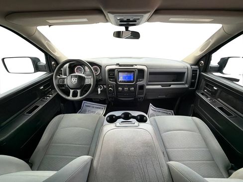 Used 2018 RAM 1500 Express w/ Express Value Package AWD/4WD image 19