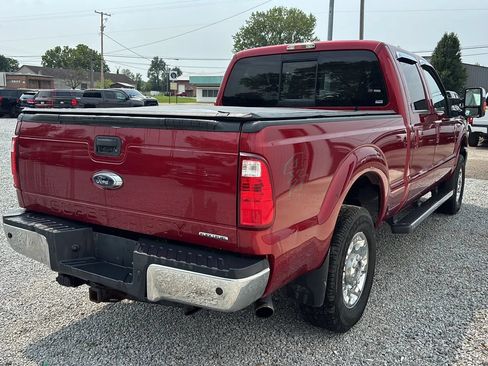 Used 2016 Ford F250 Lariat w/ Lariat Ultimate Package AWD/4WD image 8