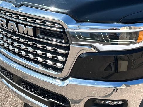 Used 2025 RAM 1500 Limited AWD/4WD image 15
