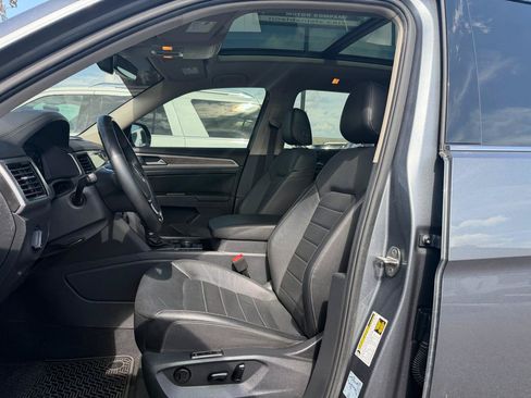 Used 2019 Volkswagen Atlas SEL Premium AWD/4WD image 9