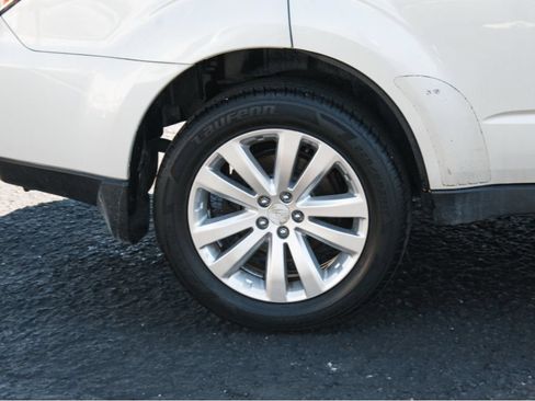Used 2012 Subaru Forester 2.5X Premium AWD/4WD image 4