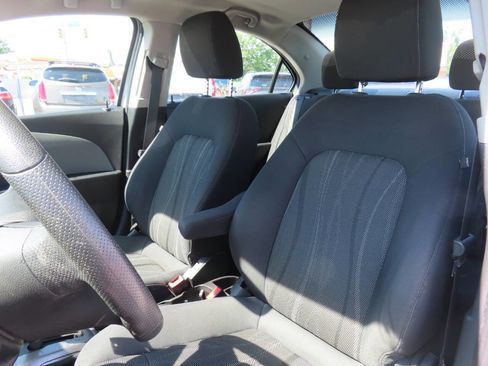 Used 2015 Chevrolet Sonic LT FWD image 44