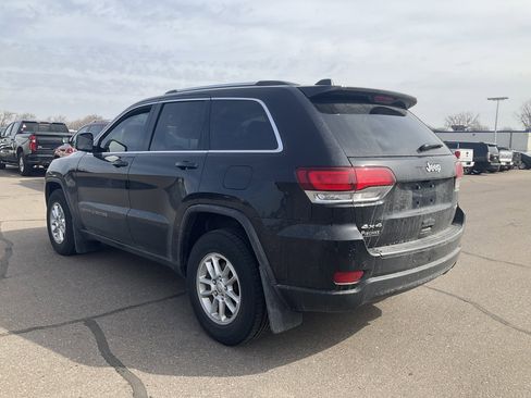 Used 2020 Jeep Grand Cherokee Laredo w/ Security & Convenience Group image 4