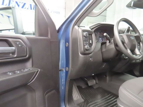 Used 2025 Chevrolet Silverado 2500 Custom w/ Custom Value Package AWD/4WD image 50