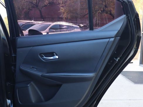 Used 2021 Nissan Sentra SV FWD image 26