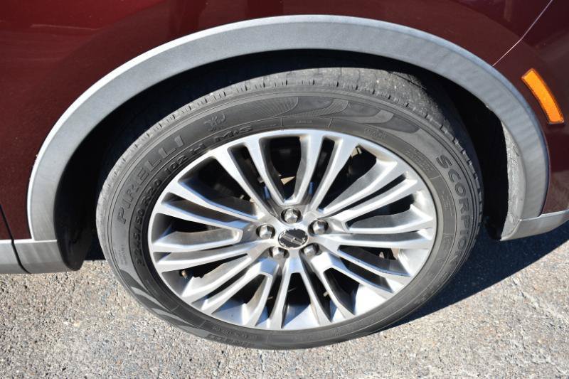 Used 2017 Lincoln MKX Reserve w/ Cargo Accessories Package FWD image 25