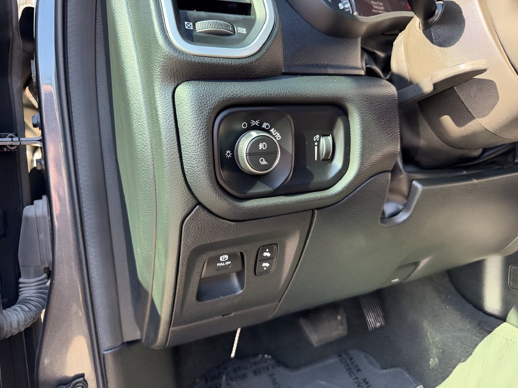 Used 2022 RAM 1500 Big Horn AWD/4WD image 20