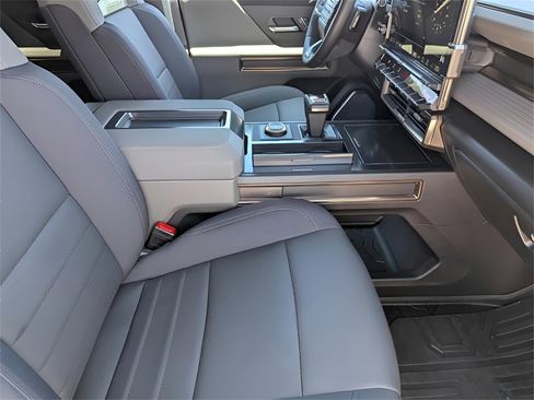 New 2025 GMC Hummer EV 3X w/ Battery Pack, 24 Module Pack image 31