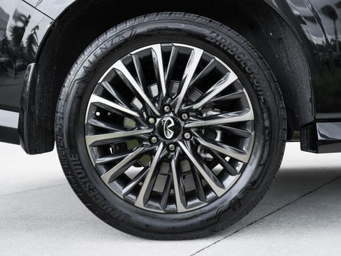 Certified 2026 INFINITI QX80 Autograph w/ Premium Cargo Package AWD/4WD image 27