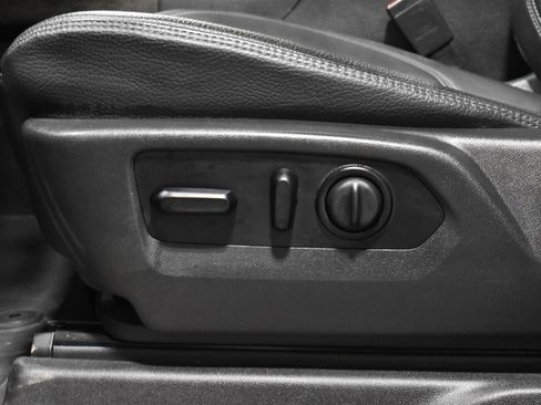 Used 2021 GMC Sierra 1500 Denali w/ Technology Package image 4