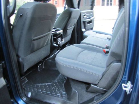 Used 2024 RAM 2500 Lone Star w/ Night Edition image 21