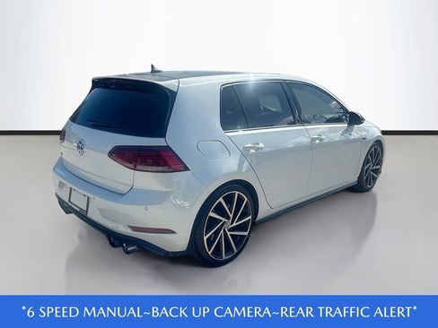 Used 2019 Volkswagen Golf R 4-Door image 8