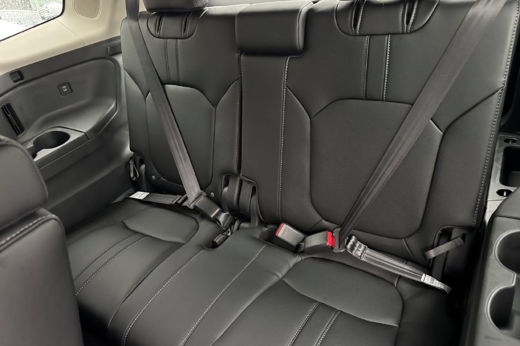 New 2026 Honda Pilot Touring image 15