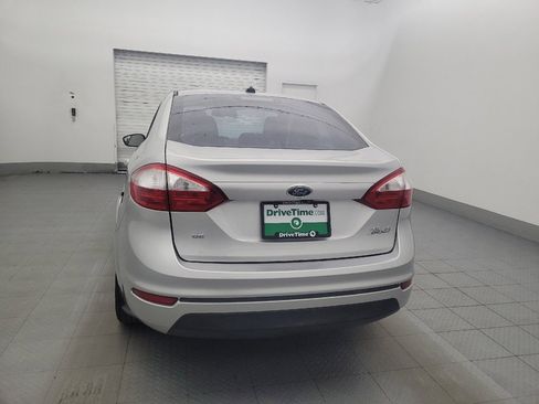 Used 2019 Ford Fiesta SE FWD image 6