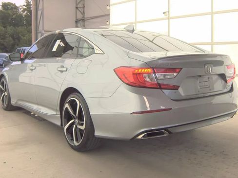 Used 2020 Honda Accord Sport image 4