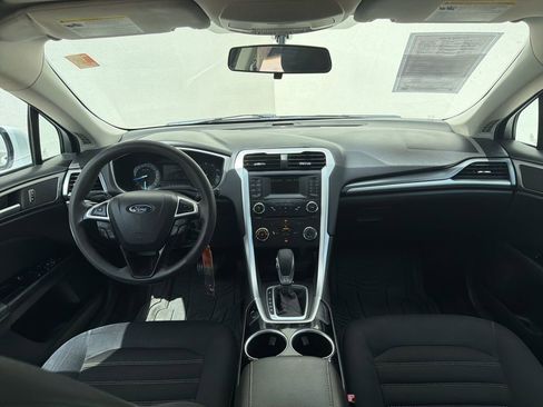 Used 2013 Ford Fusion SE image 17