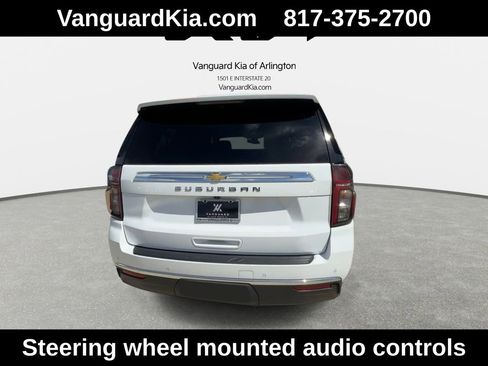 Used 2022 Chevrolet Suburban LS w/ Driver Alert Package RWD image 8