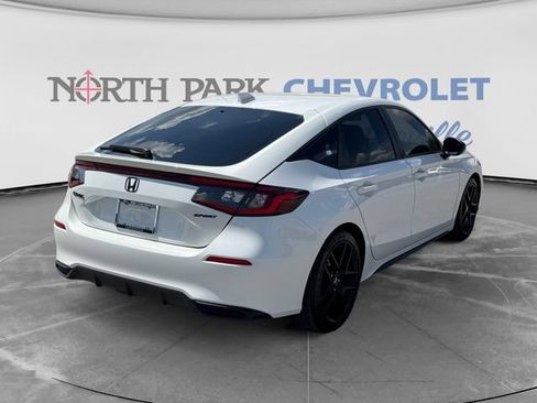 Used 2026 Honda Civic Sport image 3
