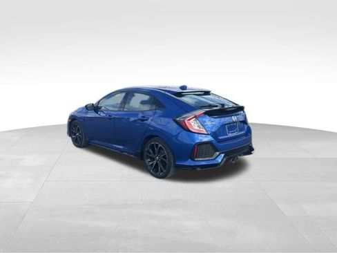 Used 2017 Honda Civic Sport image 3