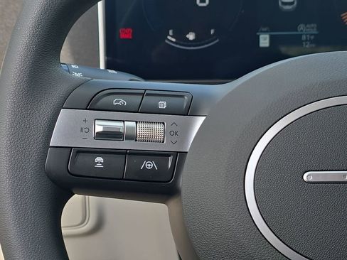 New 2026 Hyundai Tucson SE image 16