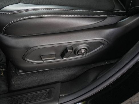 New 2026 Jeep Grand Cherokee Altitude image 22