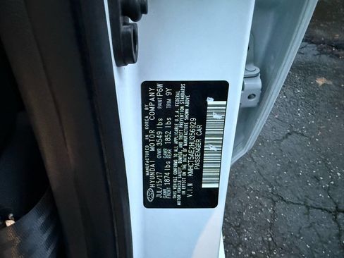 Used 2017 Hyundai Accent SE image 27