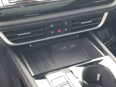 New 2026 Volkswagen Atlas SE FWD image 27