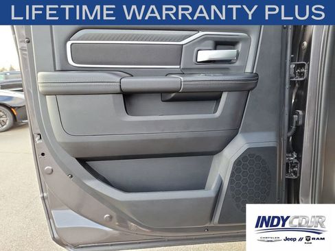 New 2026 RAM 3500 Big Horn AWD/4WD image 13