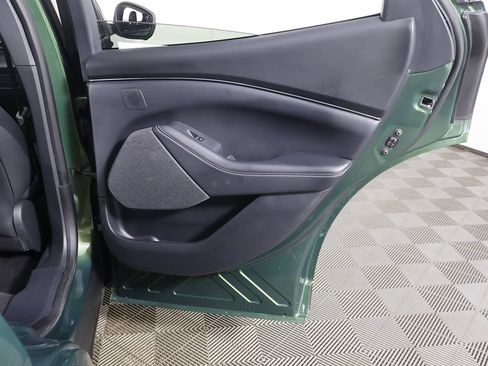Used 2025 Ford Mustang Mach-E Premium AWD/4WD image 28