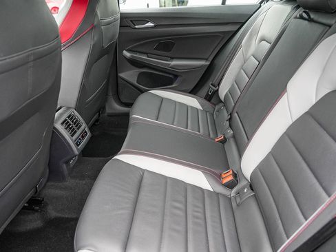 Certified 2024 Volkswagen GTI Autobahn FWD image 20