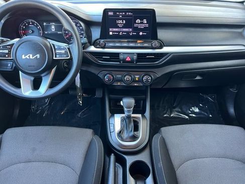 Used 2023 Kia Forte LXS FWD image 14
