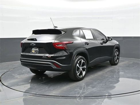 Used 2024 Chevrolet Trax RS w/ Driver Confidence Package image 6