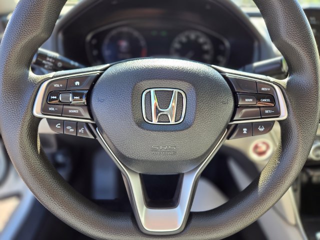 Certified 2018 Honda Accord LX image 31