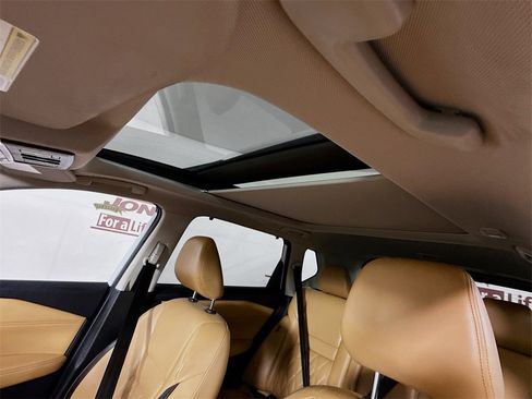 Certified 2021 Nissan Rogue Platinum image 12