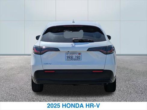 Certified 2025 Honda HR-V LX image 8