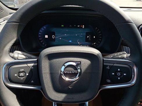 New 2026 Volvo XC40 B5 Ultra w/ Protection Package Premier AWD/4WD image 13