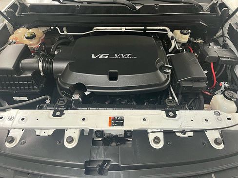 Used 2017 Chevrolet Colorado W/T w/ WT Convenience Package image 15