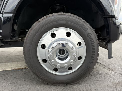 Used 2025 Ford F450 Platinum w/ Platinum Plus Package image 40