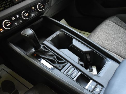 Used 2024 Honda Accord EX image 29