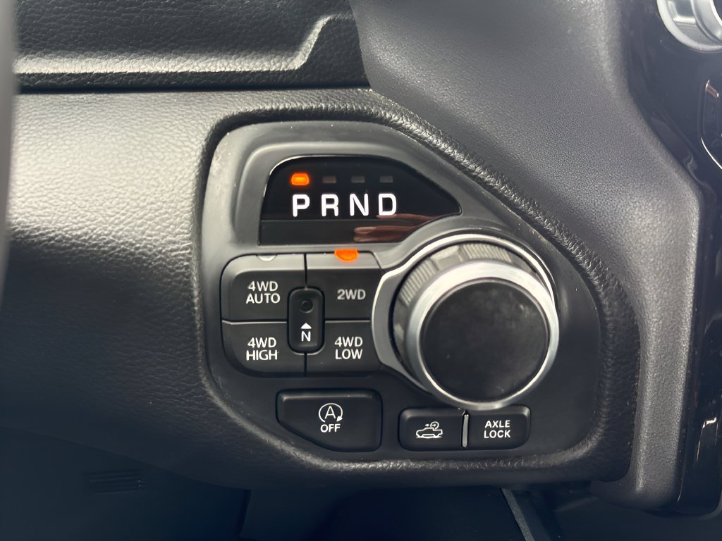 Used 2025 RAM 1500 Big Horn AWD/4WD image 16