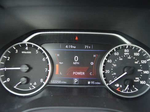 Used 2018 Nissan Maxima 3.5 SV image 12