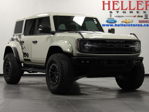 Used 2025 Ford Bronco Raptor AWD/4WD image 1